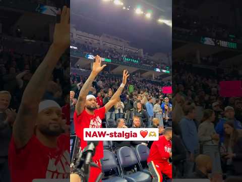 Standing ovation for Nickeil in his first game back in Minnesota 🤍 #hawks #nickeilalexanderwalker