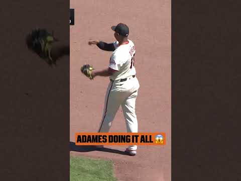 Willy Adames flashing the leather! 🤯