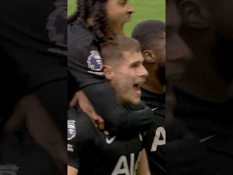 A seventh goal of the season for Micky van de Ven ๐ฏ