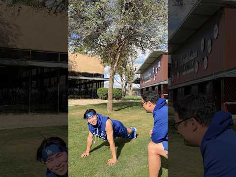Who can do the most push-ups on the team? No wonder the guys picked Hyeseong. 😂 #dodgers #sports