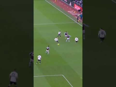 Ollie Watkins is on FIRE đ„