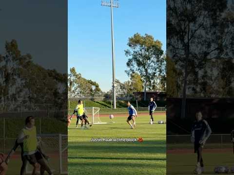 Justin Haak w/ The BLOCK 🧱 #lagalaxy #mls