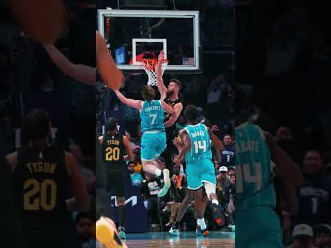 This is what we call a BIG TIME Dean Wade block. @kia #cavs #nbacavs #nbahighlights #nbateams