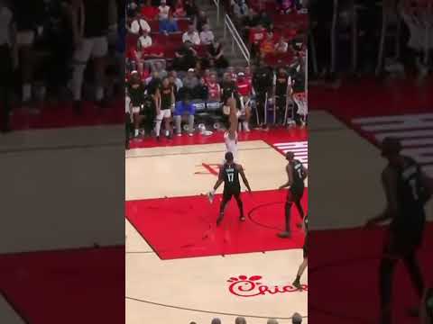 Oso running the floor 💥 #shorts | Phoenix Suns