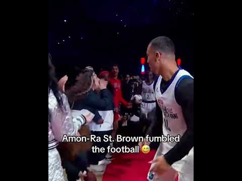 Amon-Ra St. Brown makes his entrance π£οΈ