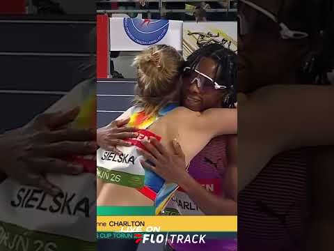 Devynne Charlton runs 7.77 to Set Meet Record in Stacked W 60mHFinal!