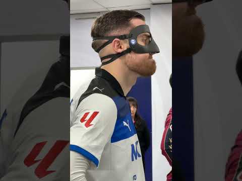 Toni Martínez, el zorro 🦊 #LevanteAlavés #GoazenGlorioso ⚪️🔵