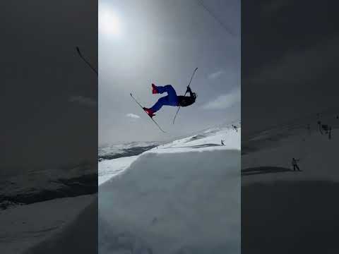 Where are the #Slopestyle fans? Drop a β·οΈ in the comments! π₯: @andriragettli #MilanoCortina2026