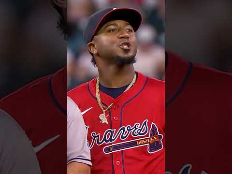 Who wins this competition between Altuve and Albies?