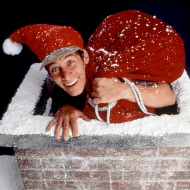 S2E7: The Podcast Saves Ernest Saves Christmas