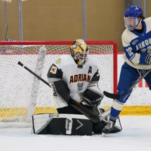 Blaze Pod with #33 Dershahn Stewart