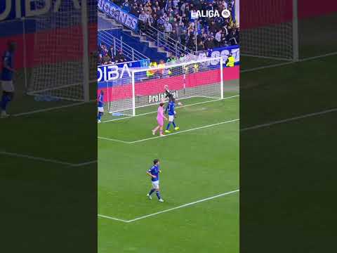 MARCOS ALONSO had the first ⚔️ #LALIGAHighlights