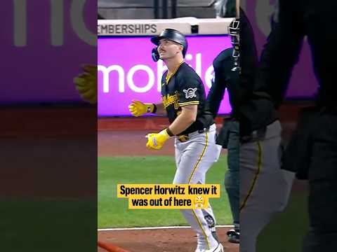 Subtle bat flip by Spencer Horwitz