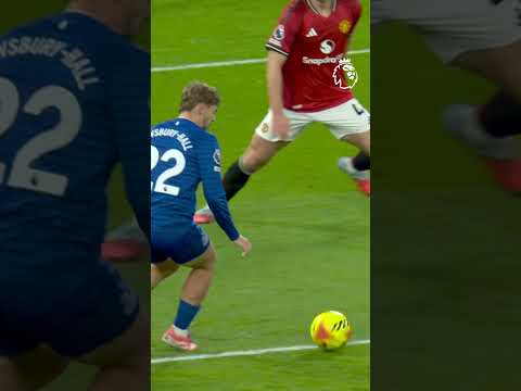 What A Strike From Dewsbury-Hall 🤩