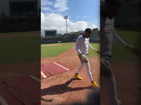 Ronald Acuña Jr. launched this baseball LEFT-HANDED 😳 (via ronaldacunajr13/IG)