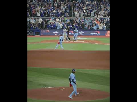 Kevin Gausman's splitter is looking frightening early on 😱