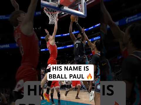 Paul Reed with the tough up and under layup π