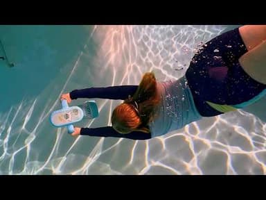 Hagul Underwater Scooter That Turns Kids Into Little Dolphins!