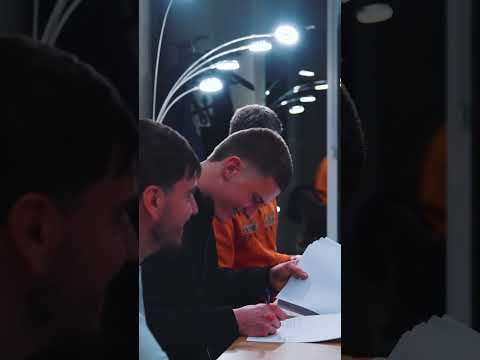 Premier contrat professionnel pour Yoann Becker ✍️