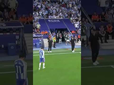 Pere Milla received a direct red card for dissent towards the referee 🤯