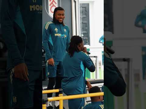 Calvin Bassey on the mic! 🎤🤣