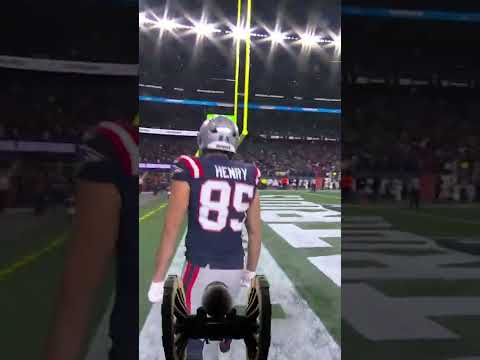 Maye DELIVERS a TD to Henry π