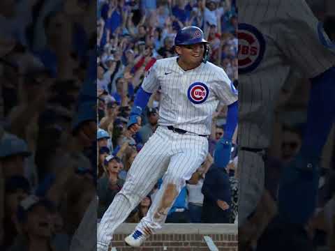 Carson Kelly walks it off for the Cubs in extras💪