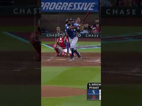 31 seconds of pure entertainment after a Randy Arozarena HR.