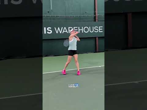 WTA Player Catherine Harrison's NEW shoe change #wta #tennis #professionaltennis #tennisequipment