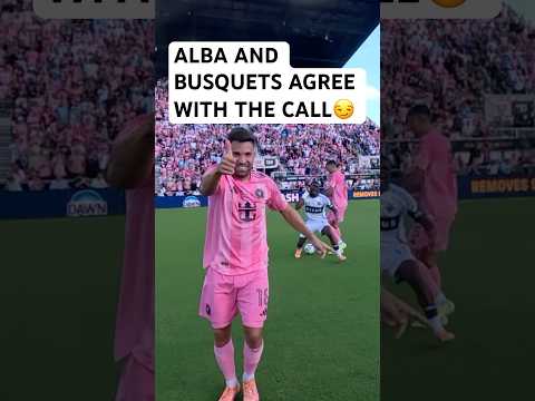 Jordi Alba and Sergio Busquets REFCAM REACTIONS😎